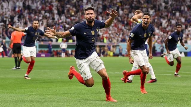 1670716909029039874.jpg 65454911-11512203-image-a-113_16.jpg