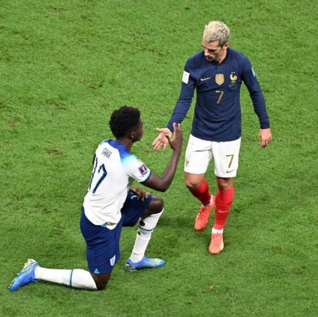 1670712779219010339.jpg Fjpp1dgWAAw83Hr.jpg